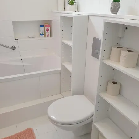 Angelina 펜션 보솔레이